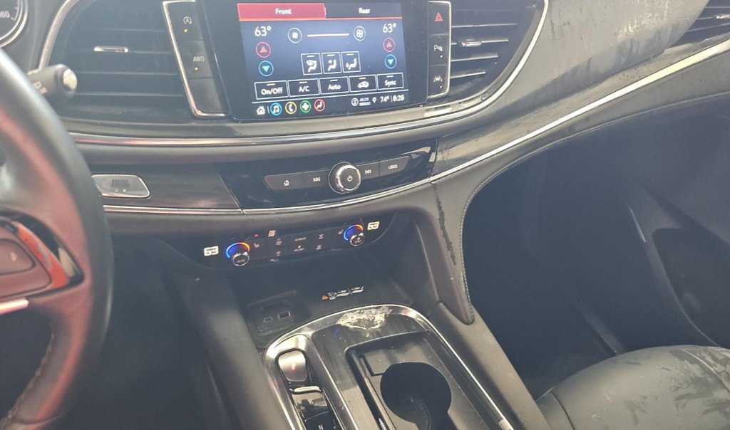 Used 2023 Buick Enclave Essence w/ Experience Buick Package AWD/4WD image 8