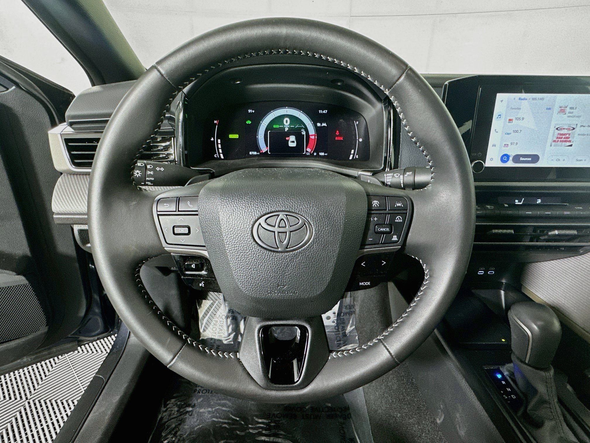 Certified 2026 Toyota Camry SE FWD image 15