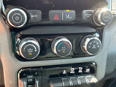 Used 2025 RAM 1500 Tradesman image 18