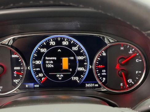 Used 2023 GMC Acadia AT4 w/ Technology Package image 31