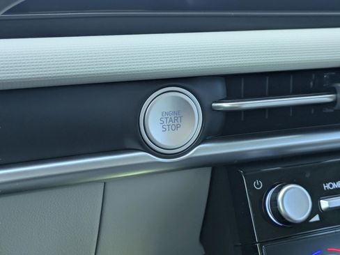 New 2026 Hyundai Tucson SEL FWD image 37