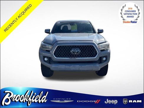 Used 2019 Toyota Tacoma TRD Off-Road w/ Technology Package image 1