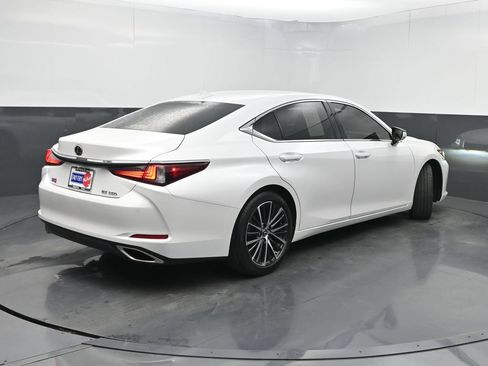 Used 2023 Lexus ES 350 w/ Premium Package FWD image 23