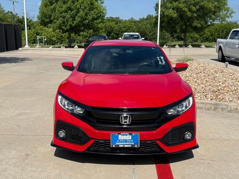 Used 2017 Honda Civic Sport image 9