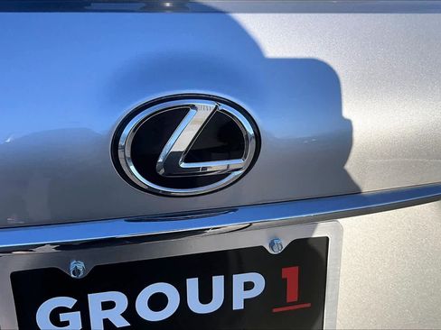 Used 2015 Lexus NX 300h AWD w/ Luxury Package image 31