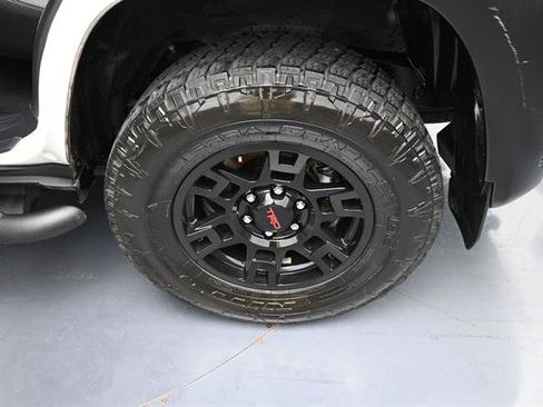 Certified 2022 Toyota 4Runner SR5 Premium w/ Moonroof Package RWD image 24