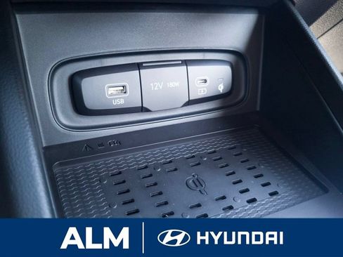 New 2026 Hyundai Venue SEL FWD image 22