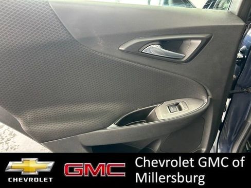 Used 2017 Chevrolet Malibu LT w/ Driver Confidence Package image 21