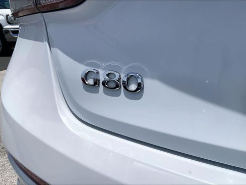 Used 2018 Genesis G80 3.3T Sport RWD image 7