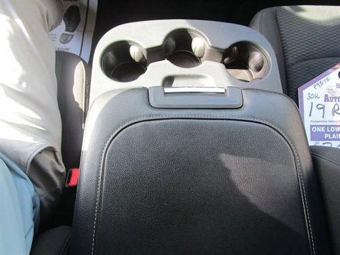 Used 2019 RAM 1500 Classic Warlock image 35