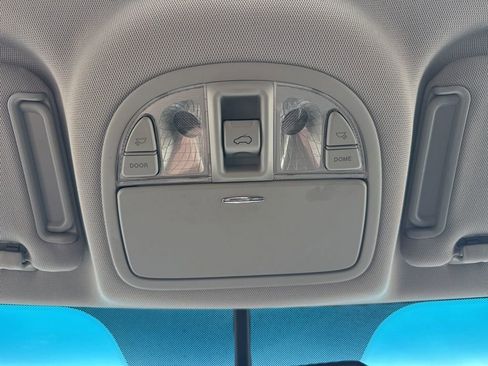 Used 2011 Hyundai Santa Fe Limited image 13