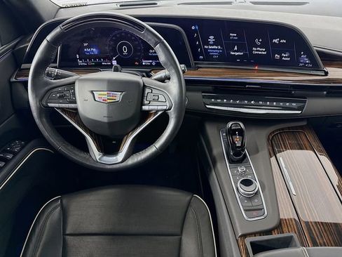 Used 2024 Cadillac Escalade ESV Premium Luxury w/ LPO, Floor Liner Package AWD/4WD image 27