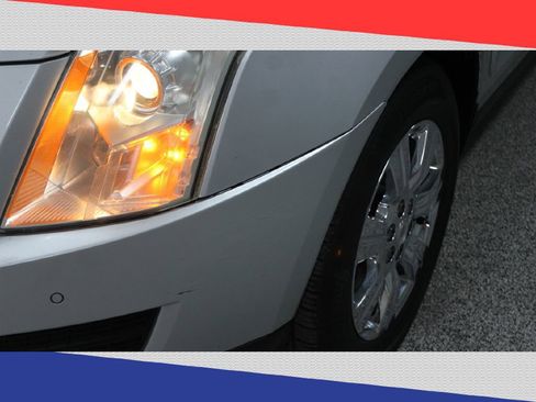 Used 2016 Cadillac SRX Luxury w/ Driver Awareness Package image 35