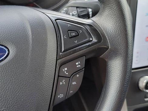 Certified 2024 Ford Edge SE image 28