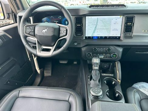 New 2026 Ford Bronco Badlands AWD/4WD image 5