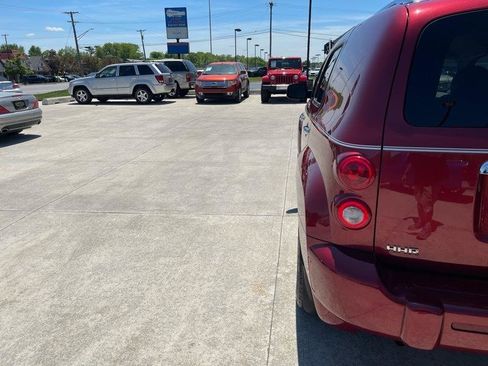 Used 2008 Chevrolet HHR LT FWD image 14