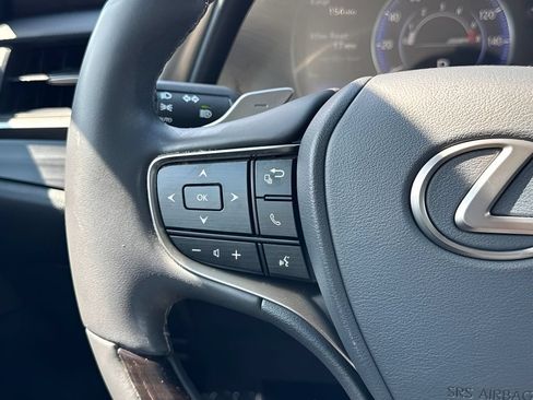 Used 2019 Lexus ES 350 w/ Premium Package FWD image 14