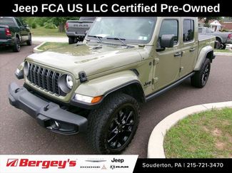 Certified 2025 Jeep Gladiator Sport AWD/4WD video 1