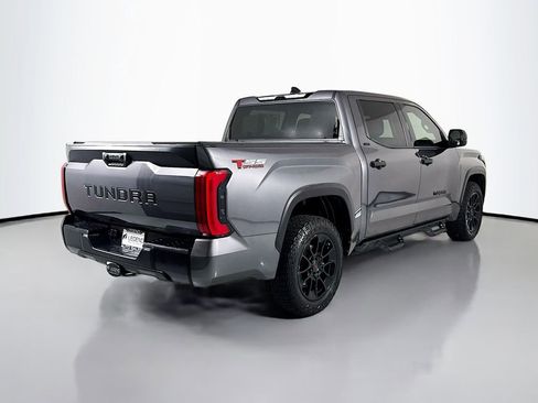 Used 2022 Toyota Tundra SR5 RWD image 5