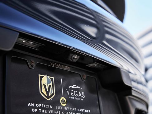 Used 2020 Porsche 911 Carrera 4S w/ Premium Package image 13