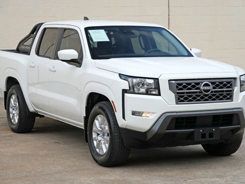 Used 2022 Nissan Frontier SV RWD image 47