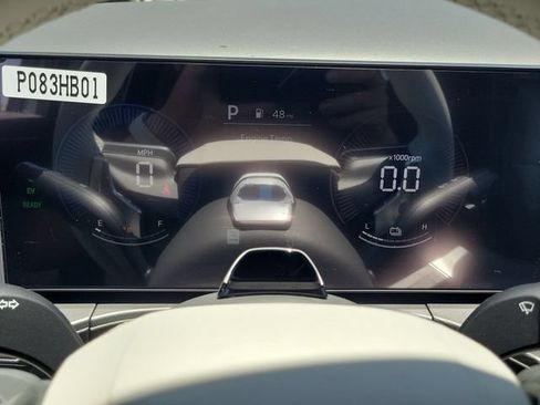 New 2026 Hyundai Santa Fe SEL FWD image 9