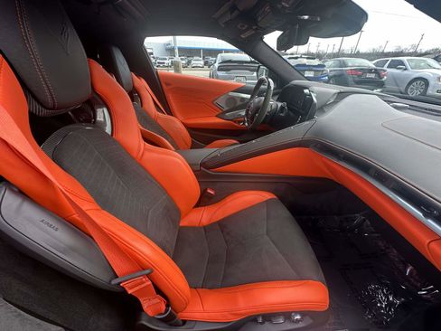 Used 2025 Chevrolet Corvette Z06 image 32
