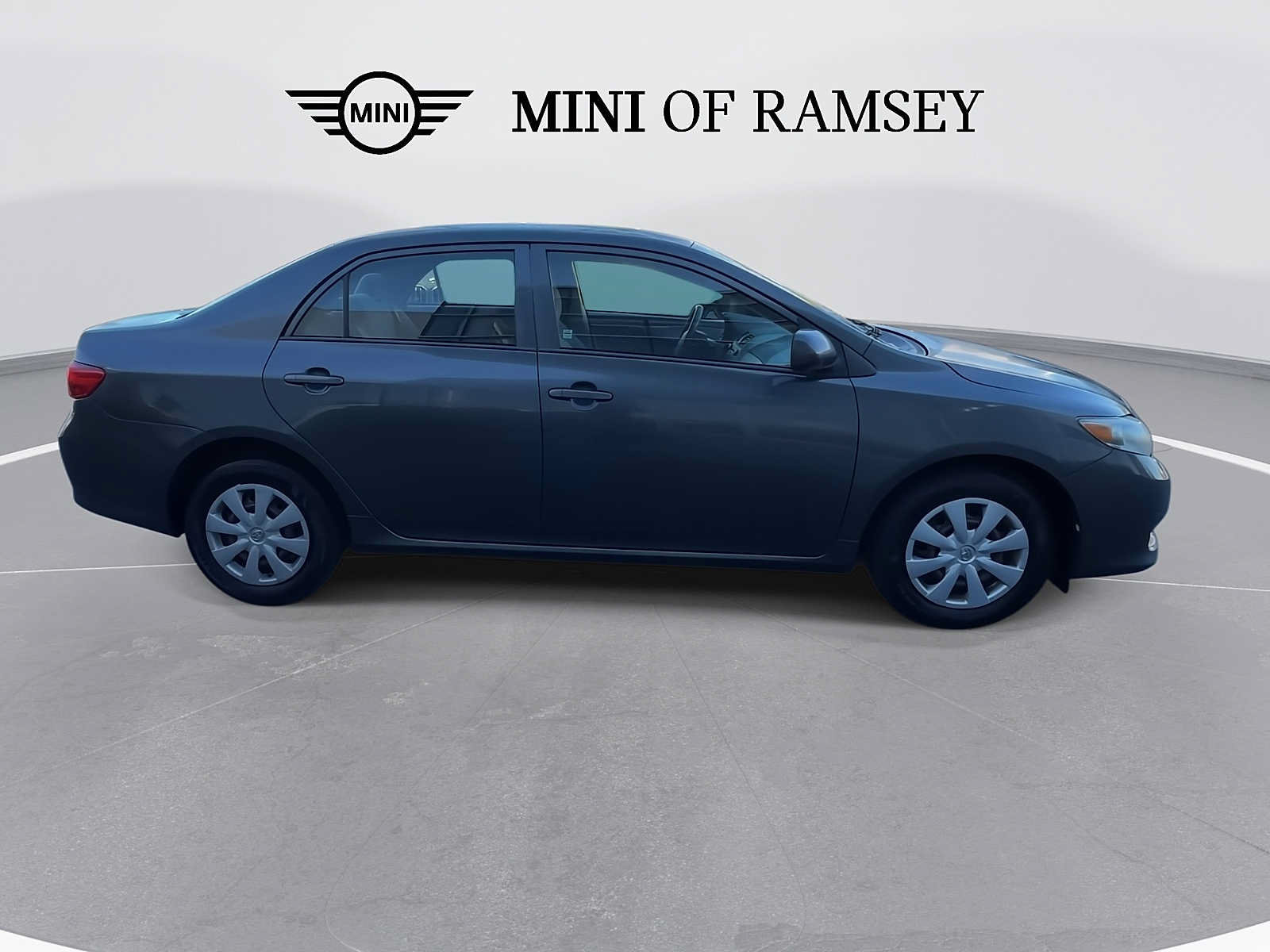 Used 2010 Toyota Corolla LE FWD image 9