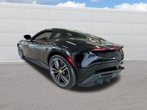 Used 2024 Ferrari Roma image 3
