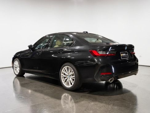 Used 2023 BMW 330i xDrive Sedan w/ Premium Package AWD/4WD image 14