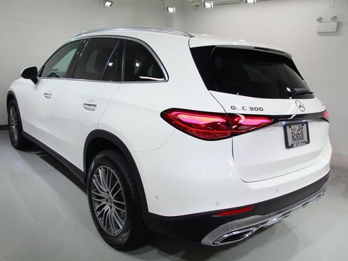 Certified 2026 Mercedes-Benz GLC 300 4MATIC image 16