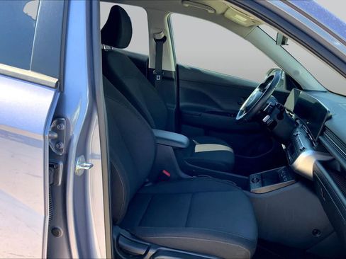 Used 2024 Hyundai Kona SEL FWD image 8