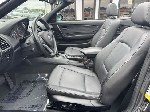 Used 2008 BMW 135i Convertible RWD image 10