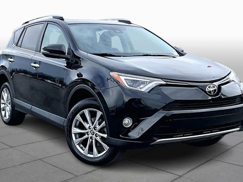 Used 2016 Toyota RAV4 Limited image 2