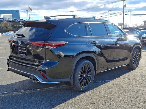 New 2026 Toyota Highlander XSE image 12