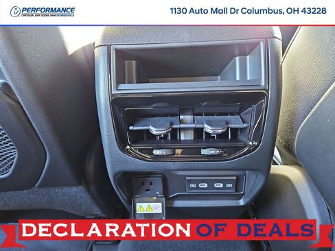 New 2026 Jeep Grand Cherokee Altitude image 15