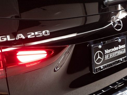 New 2026 Mercedes-Benz GLA 250 image 9