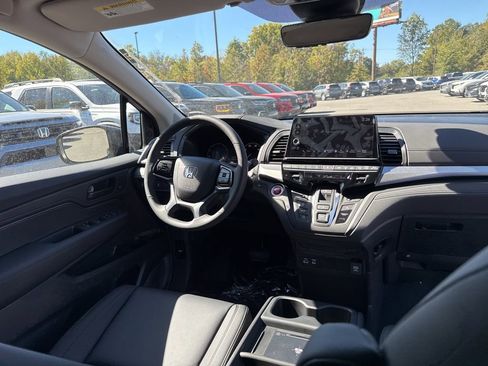 New 2026 Honda Odyssey EX-L image 17