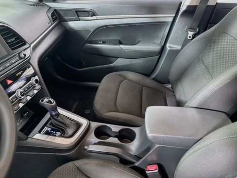 Used 2020 Hyundai Elantra SE w/ Cargo Package (C1) FWD image 22
