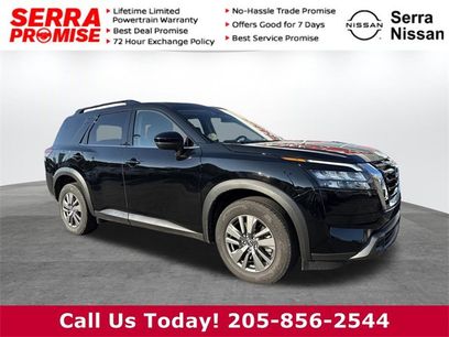 Used 2025 Nissan Pathfinder SV