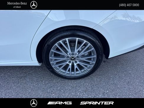 Certified 2022 Mercedes-Benz CLA 250 image 6