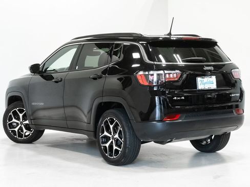 Used 2025 Jeep Compass Limited AWD/4WD image 25