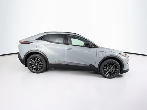 New 2026 Toyota C-HR AWD/4WD image 10