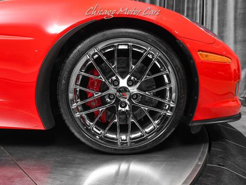 Used 2013 Chevrolet Corvette 427 w/ 1SB Preferred Equipment Group RWD image 53