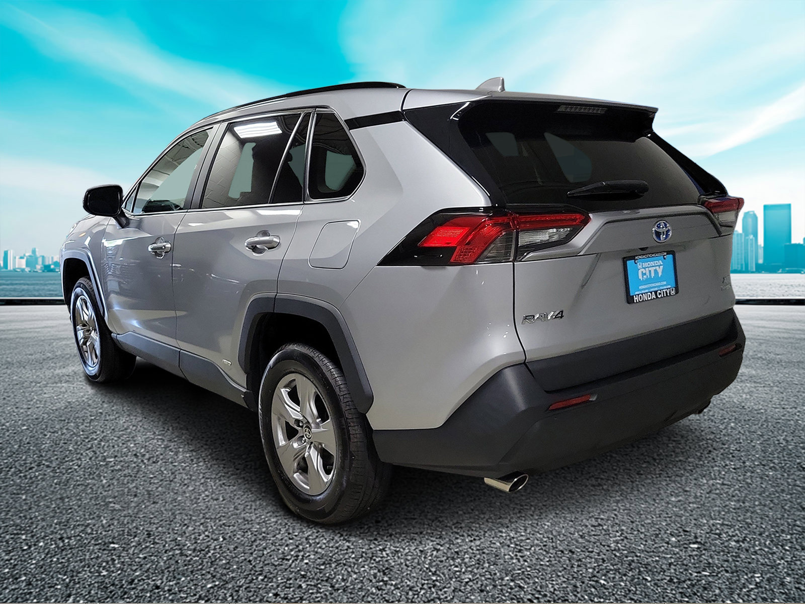 Used 2023 Toyota RAV4 XLE w/ XLE Grade Weather Package AWD/4WD image 3