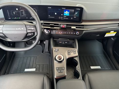 New 2026 Kia Sportage SX Prestige image 9