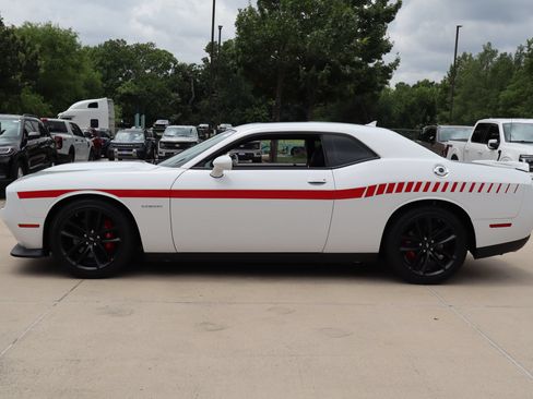 Used 2022 Dodge Challenger R/T w/ Plus Package RWD image 7