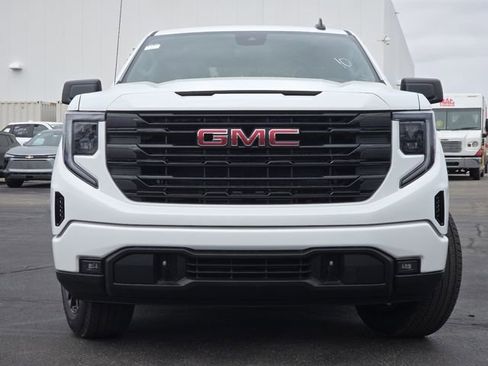 New 2026 GMC Sierra 1500 Elevation AWD/4WD image 16