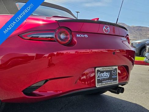 Used 2025 MAZDA MX-5 Miata Club RWD image 5