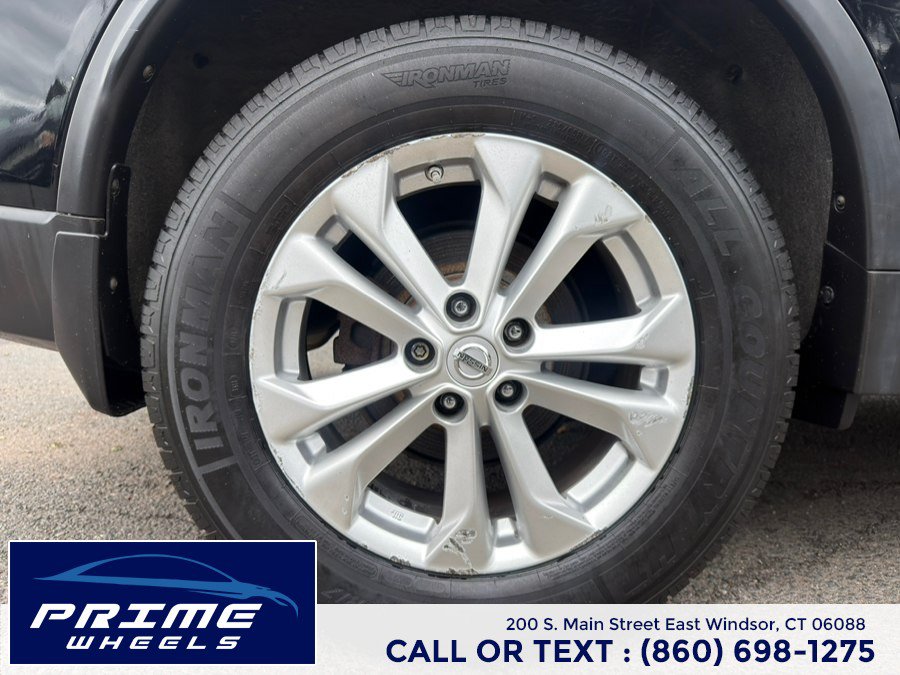 Used 2015 Nissan Rogue SV w/ SV Premium Package AWD/4WD image 25